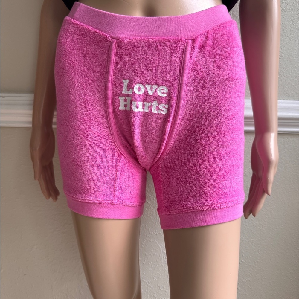 Daydreamer  small nwt Pink 'Love Hurts' Terry Shorts​